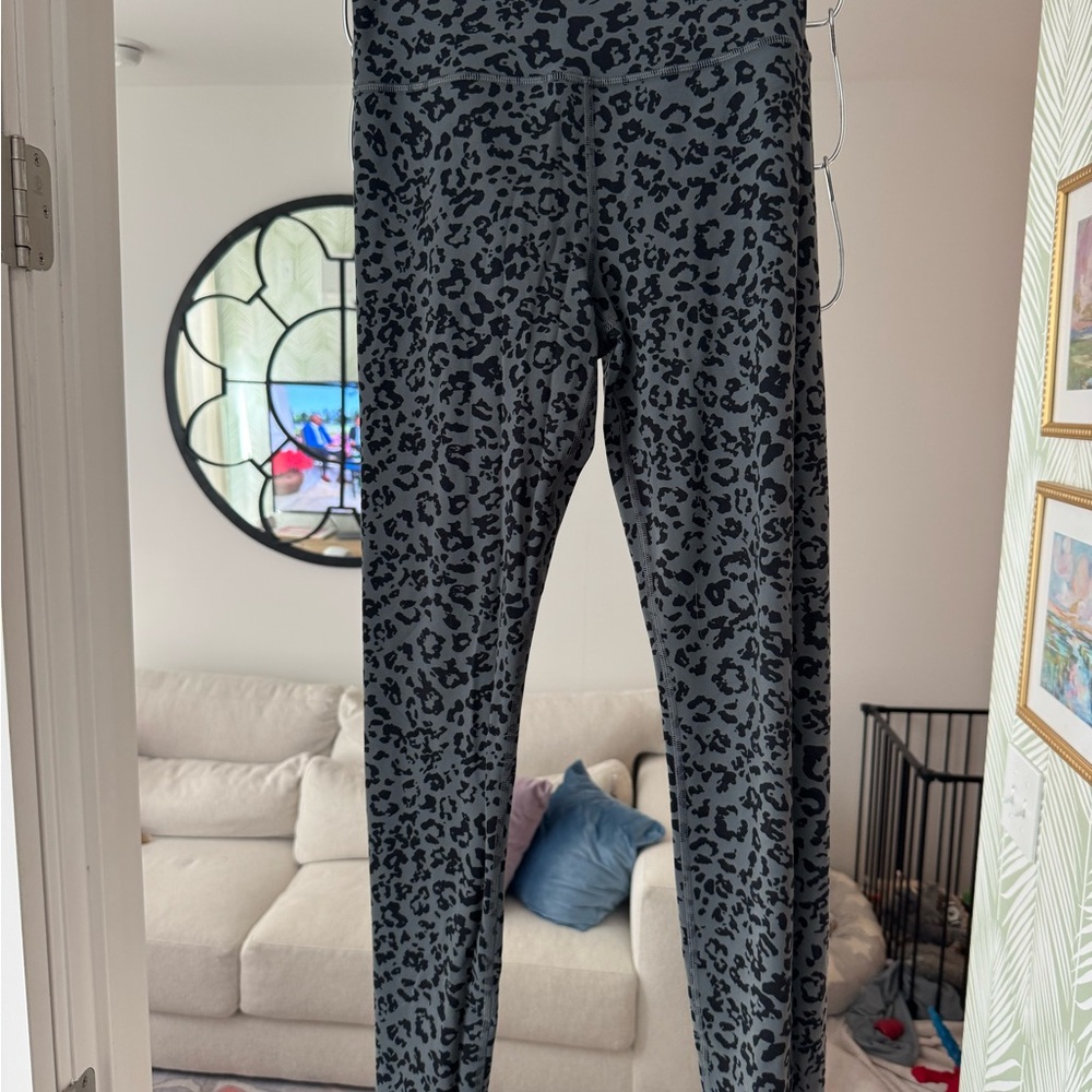 Athleta Elation High Rise Leopard Print Leggings